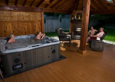Self-Cleaning Hot Tub by Hydropool